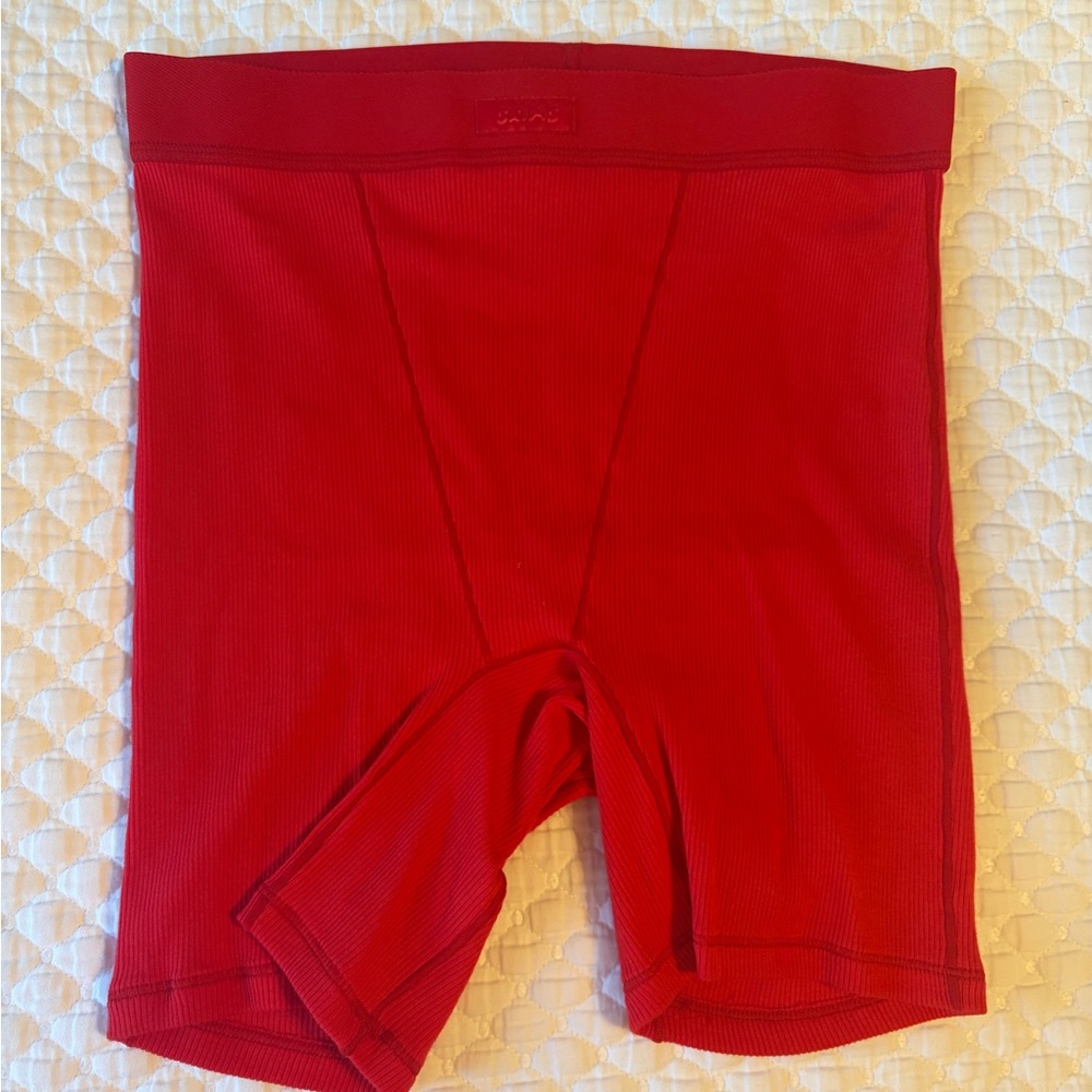 SKIMS Women's Red Cotton Ribbed Boxer - Picture 2 of 4